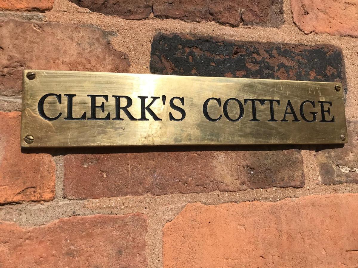 Clerks Cottage Аптон-апон-Северн Экстерьер фото